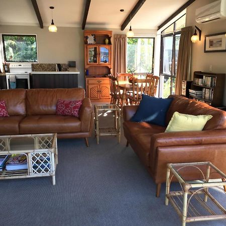 Acacia View At No 3 - Acacia Bay Holiday Home Taupo Exterior photo